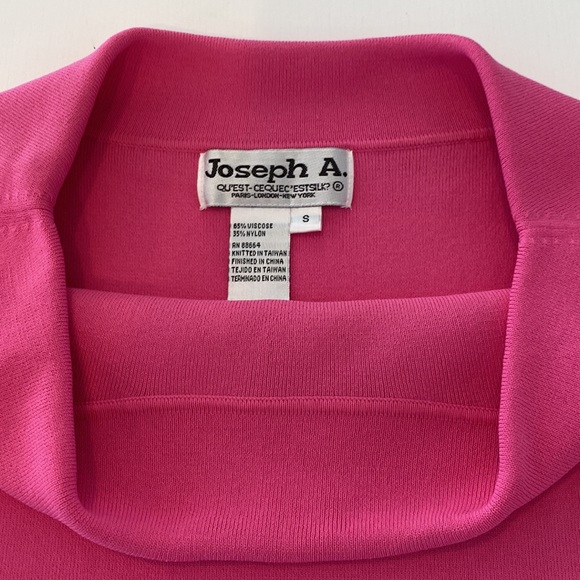 Joseph A. Women's Bright Pink Knit pullover top, Small - Picture 5 of 11